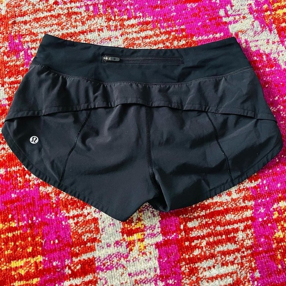 Lululemon speed up shorts - Picture 2 of 4